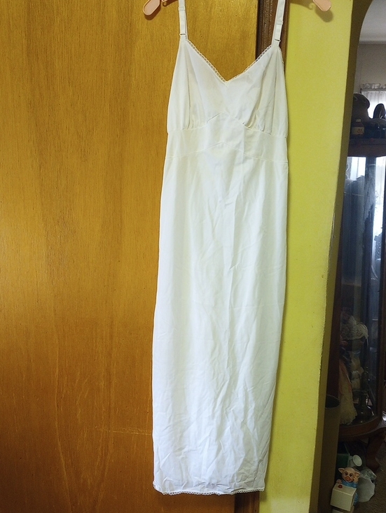 Opalaire Other - Opalaire Size 36 Full Length White Nylon & Lace Vintage Maxi Slip